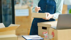 E-Ticaret kargo kutularınız için iletişime geçin